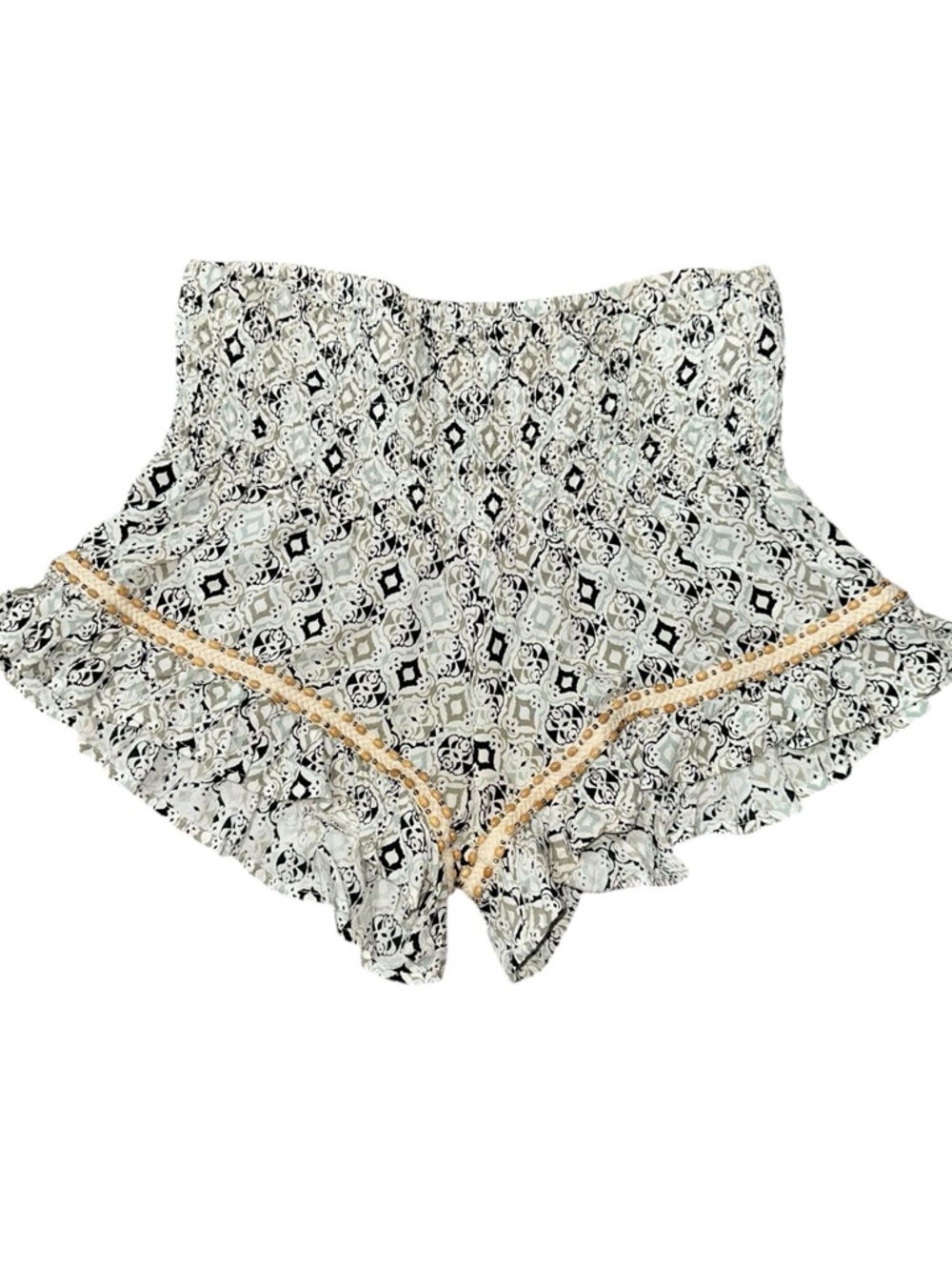 Skemo Anthropologie Women’s Size L Black White Smocked High Waist Ruffle Shorts